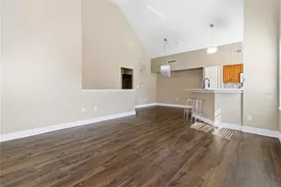 9646 Lake Chase Island Way, Tampa, FL 33626 - Photo 6