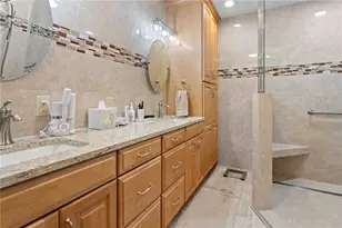 350 2nd St N, Saint Petersburg, FL 33701 - Photo 16