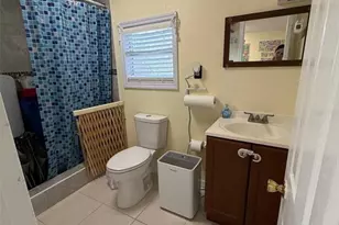 7409 N Tampania Ave, Tampa, FL 33614 - Photo 16