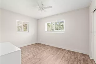 2200 Capri Dr, Clearwater, FL 33763 - Photo 26