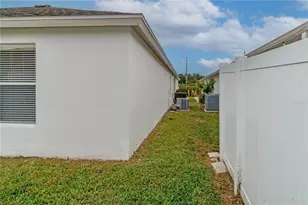 1747 Ravenridge St, Wesley Chapel, FL 33543 - Photo 34