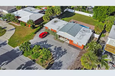 7063 S Shore Drive S, Saint Petersburg, FL 33707 - Photo 38