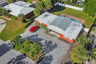 7063 S Shore Dr S, Saint Petersburg, FL 33707 - Photo 38