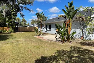19114 Alice Cir, Lutz, FL 33558 - Photo 14