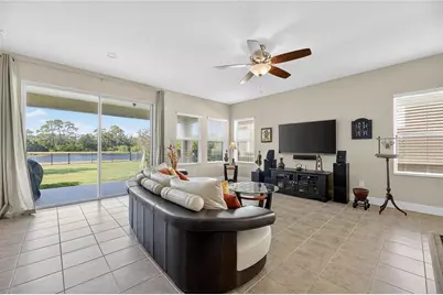 6828 Park Strand Drive, Apollo Beach, FL 33572 - Photo 4