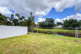 12269 70th St, Largo, FL 33773 - Photo 32