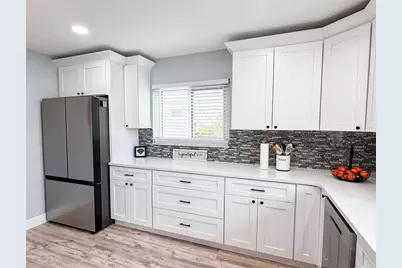 12269 70th Street, Largo, FL 33773 - Photo 16