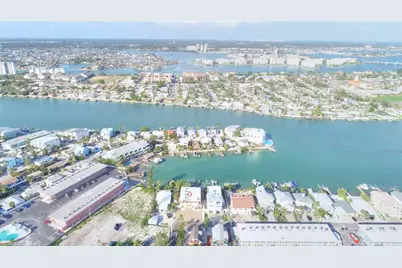 8535 Blind Pass Drive #101, Treasure Island, FL 33706 - Photo 32