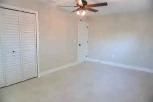 8535 Blind Pass Dr, Treasure Island, FL 33706 - Photo 14