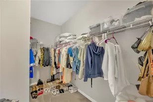 2608 Valley Sunset Ln, Valrico, FL 33594 - Photo 32