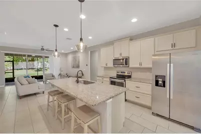 2608 Valley Sunset Lane, Valrico, FL 33594 - Photo 10