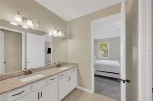 2608 Valley Sunset Ln, Valrico, FL 33594 - Photo 26