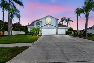 1119 Fox Chapel Dr, Lutz, FL 33549 - Photo 2