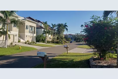 16343 Redington Drive, Redington Beach, FL 33708 - Photo 6