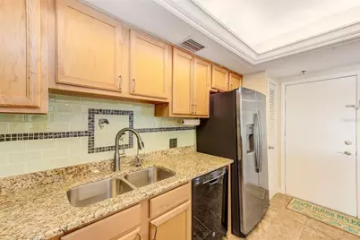 3820 Gulf Boulevard #207, Saint Pete Beach, FL 33706 - Photo 10