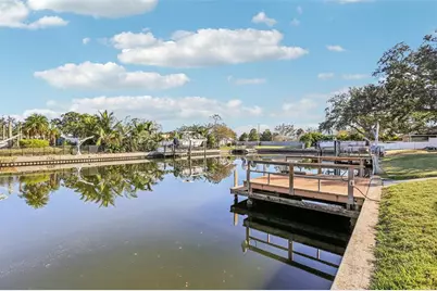 6251 18th Street NE, Saint Petersburg, FL 33702 - Photo 38