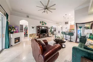 13248 Graham Yarden Dr, Riverview, FL 33579 - Photo 8