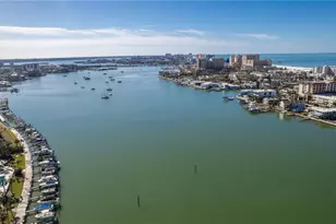 736 Island Way, Clearwater Beach, FL 33767 - Photo 38