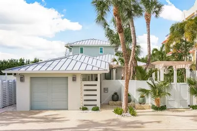2807 Sunset Way, Saint Pete Beach, FL 33706 - Photo 2