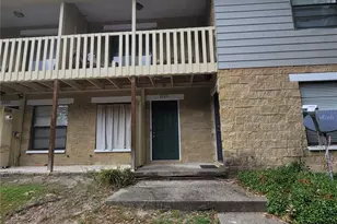 2224 SW 39 Dr, Gainesville, FL 32607 - Photo 2