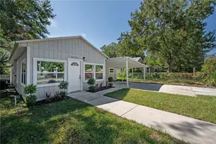 38352 Corey St, Zephyrhills, FL 33542 - Photo 2