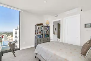 301 1st St S, Saint Petersburg, FL 33701 - Photo 26