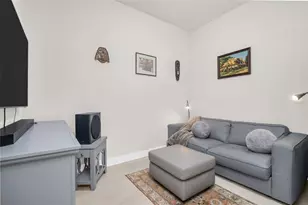 301 1st St S, Saint Petersburg, FL 33701 - Photo 32