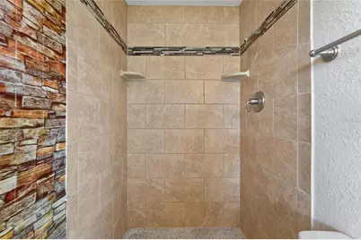 3701 60th Street N, Saint Petersburg, FL 33710 - Photo 20