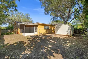 1315 Castleworks Ln, Tarpon Springs, FL 34689 - Photo 22