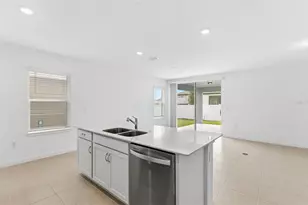 6748 SW 90th Loop, Ocala, FL 34476 - Photo 4