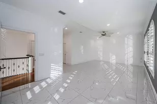 7942 3rd Ave S, Saint Petersburg, FL 33707 - Photo 40