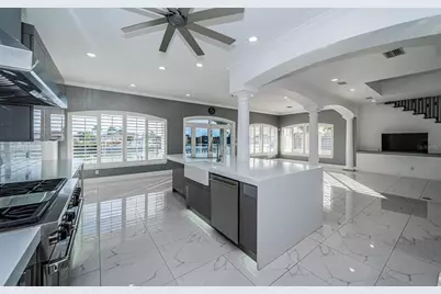 7942 3rd Avenue S, Saint Petersburg, FL 33707 - Photo 26