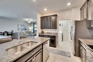 7215 Wash Island Dr, Sun City Center, FL 33573 - Photo 8