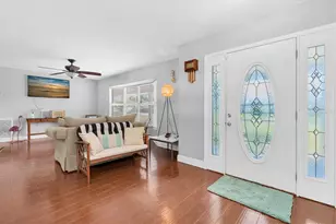 4301 50th Terrace S, Saint Petersburg, FL 33711 - Photo 4