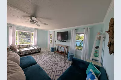 206 W Silverton Street, Minneola, FL 34715 - Photo 6