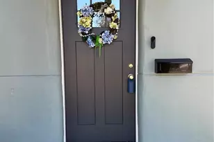 2001 E Powhatan Ave, Tampa, FL 33610 - Photo 2