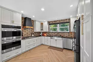 6760 29th St S, Saint Petersburg, FL 33712 - Photo 24
