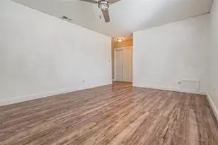 10502 Orange Blossom Ln, Seminole, FL 33772 - Photo 28