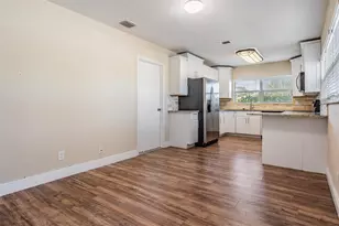 10502 Orange Blossom Ln, Seminole, FL 33772 - Photo 20