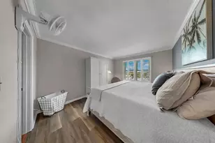 5220 Brittany Dr S, Saint Petersburg, FL 33715 - Photo 28