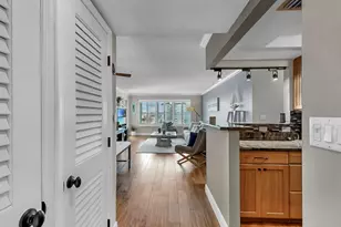 5220 Brittany Dr S, Saint Petersburg, FL 33715 - Photo 12