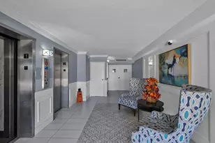 5220 Brittany Dr S, Saint Petersburg, FL 33715 - Photo 6