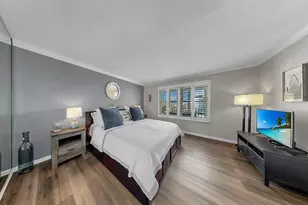 5220 Brittany Dr S, Saint Petersburg, FL 33715 - Photo 18