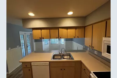 2082 Old Arbor Court, Sarasota, FL 34232 - Photo 10