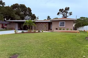 6221 6th Ave N, Saint Petersburg, FL 33710 - Photo 4