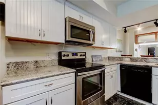 2599 Dolly Bay Dr, Palm Harbor, FL 34684 - Photo 10