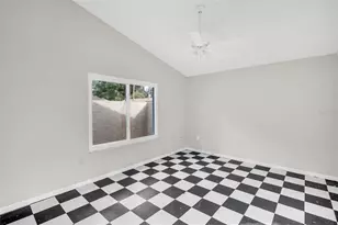 2714 Jeffrey Dr, Palm Harbor, FL 34684 - Photo 14