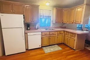 7053 Spanish Moss Ln, Brooksville, FL 34601 - Photo 6