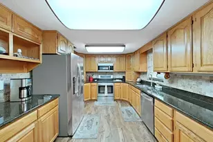 4111 Robinson Rd, Valrico, FL 33594 - Photo 22