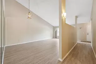 2192 Swedish Dr, Clearwater, FL 33763 - Photo 8